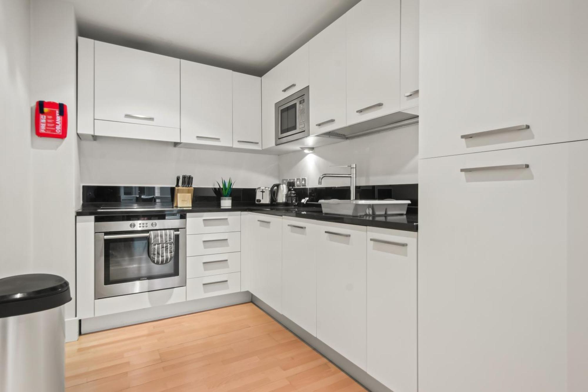 Mysquare One Bedroom Serviced Apartment Near St Paul'S Blackfriars لندن المظهر الخارجي الصورة