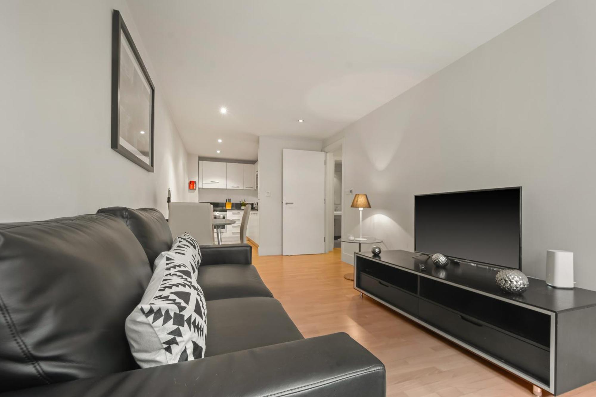 Mysquare One Bedroom Serviced Apartment Near St Paul'S Blackfriars لندن المظهر الخارجي الصورة