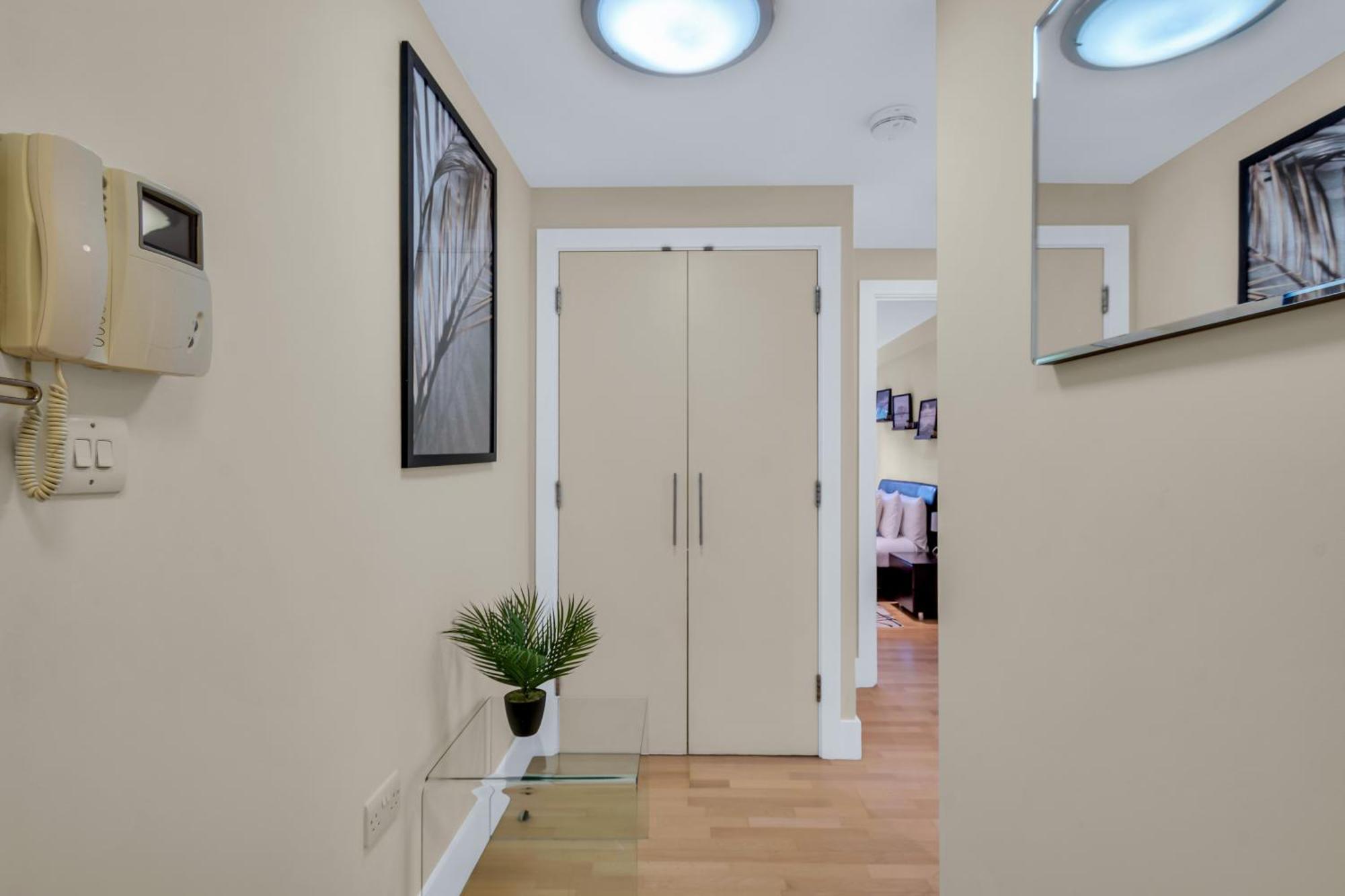 Mysquare One Bedroom Serviced Apartment Near St Paul'S Blackfriars لندن المظهر الخارجي الصورة