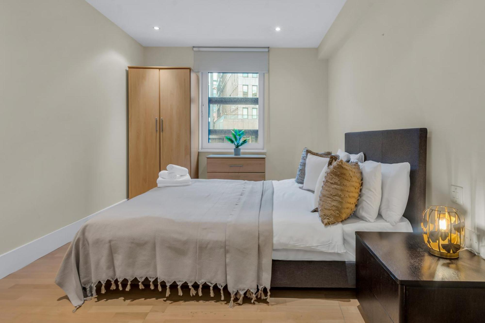 Mysquare One Bedroom Serviced Apartment Near St Paul'S Blackfriars لندن المظهر الخارجي الصورة